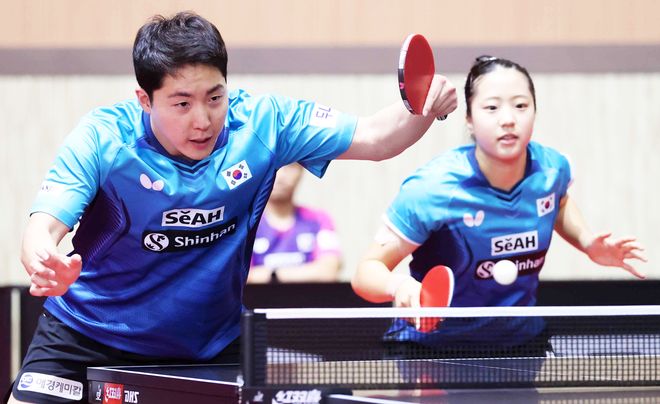 队在紧张的 队在紧张的