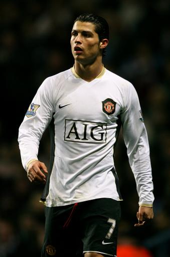 中超联赛仍 中超联赛仍