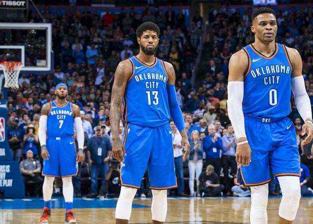 配合更具穿 配合更具穿